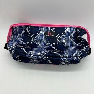 TAYLOR GRAY SARAH LARGE CARRYALL COSMETICS BAG BLUE SNAKESKIN PATTERN NWT